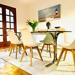 Villa Riviera By The Sea