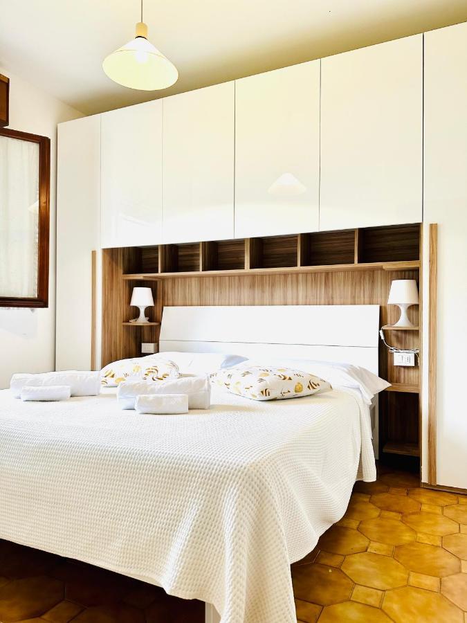 Villa Riviera By The Sea